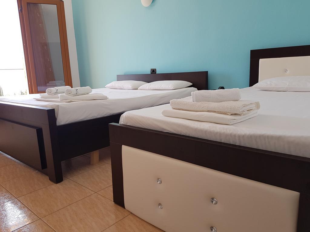 Vila Melpo Apartments Ilias Bagian luar foto