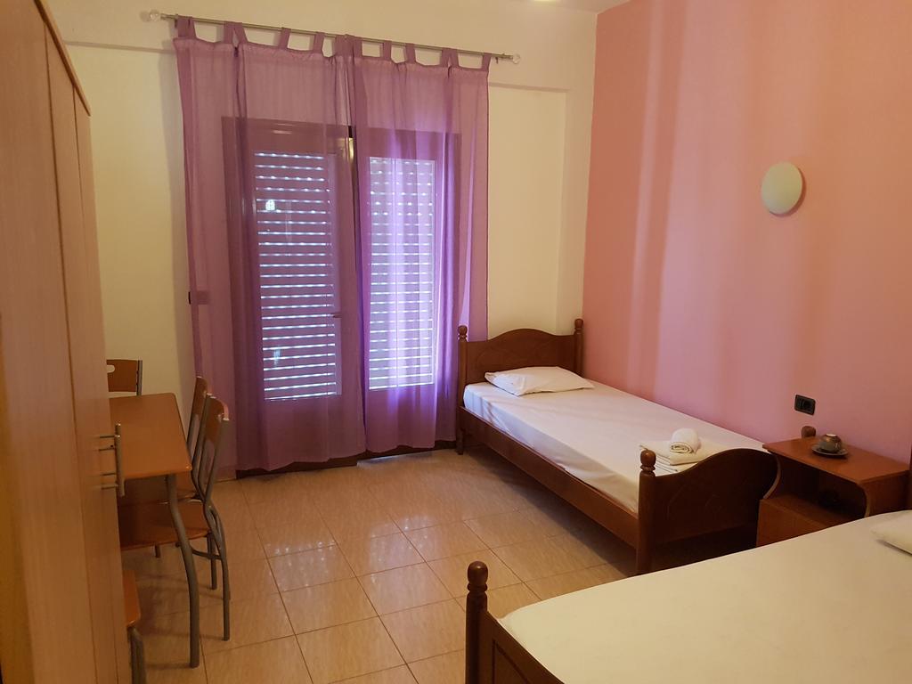 Vila Melpo Apartments Ilias Bagian luar foto