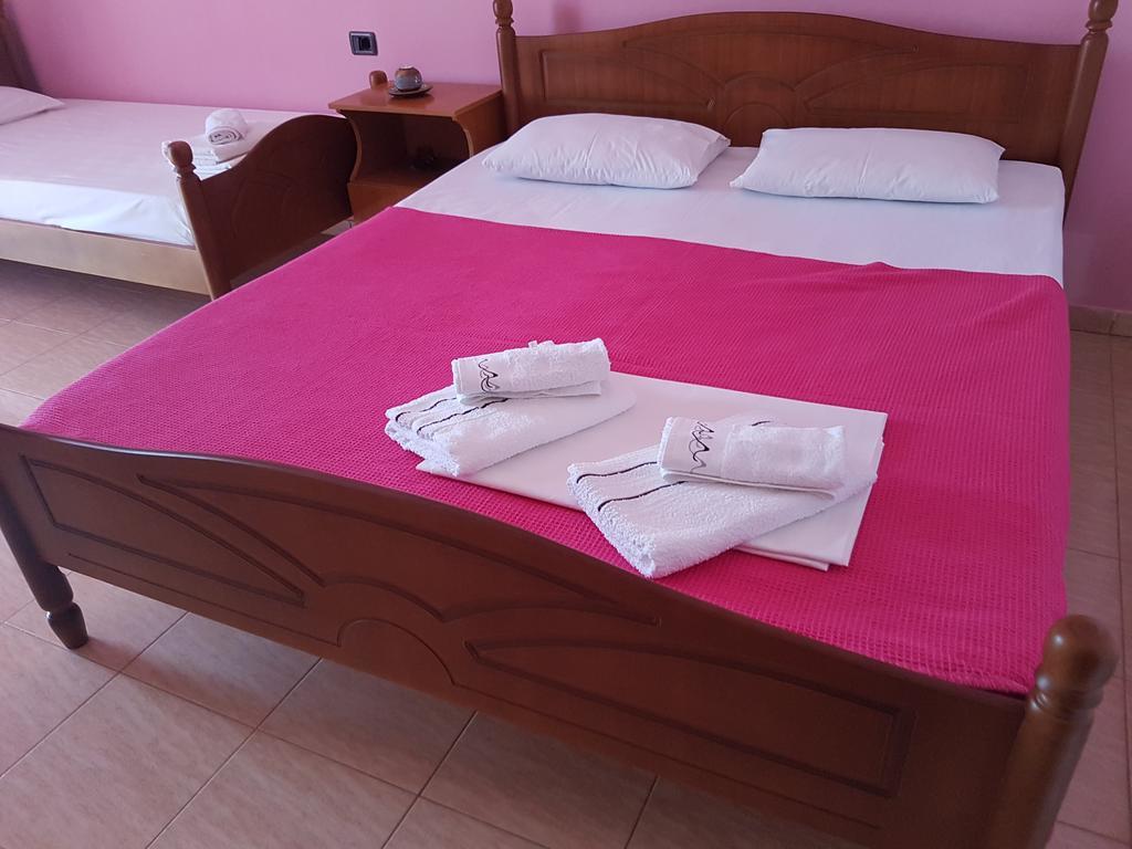 Vila Melpo Apartments Ilias Bagian luar foto